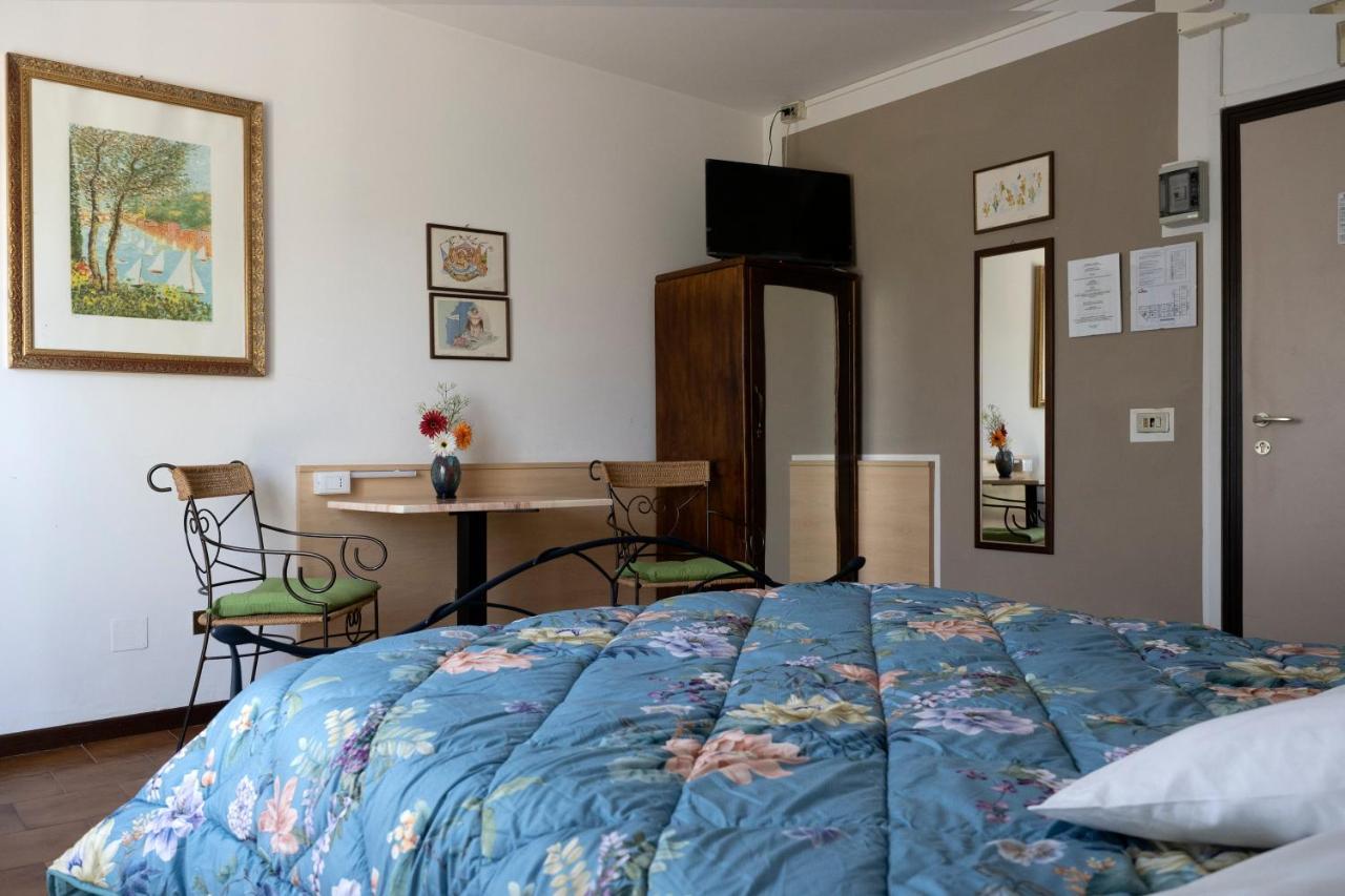 Hotel La Vela Castelnuovo Rangone Exterior photo